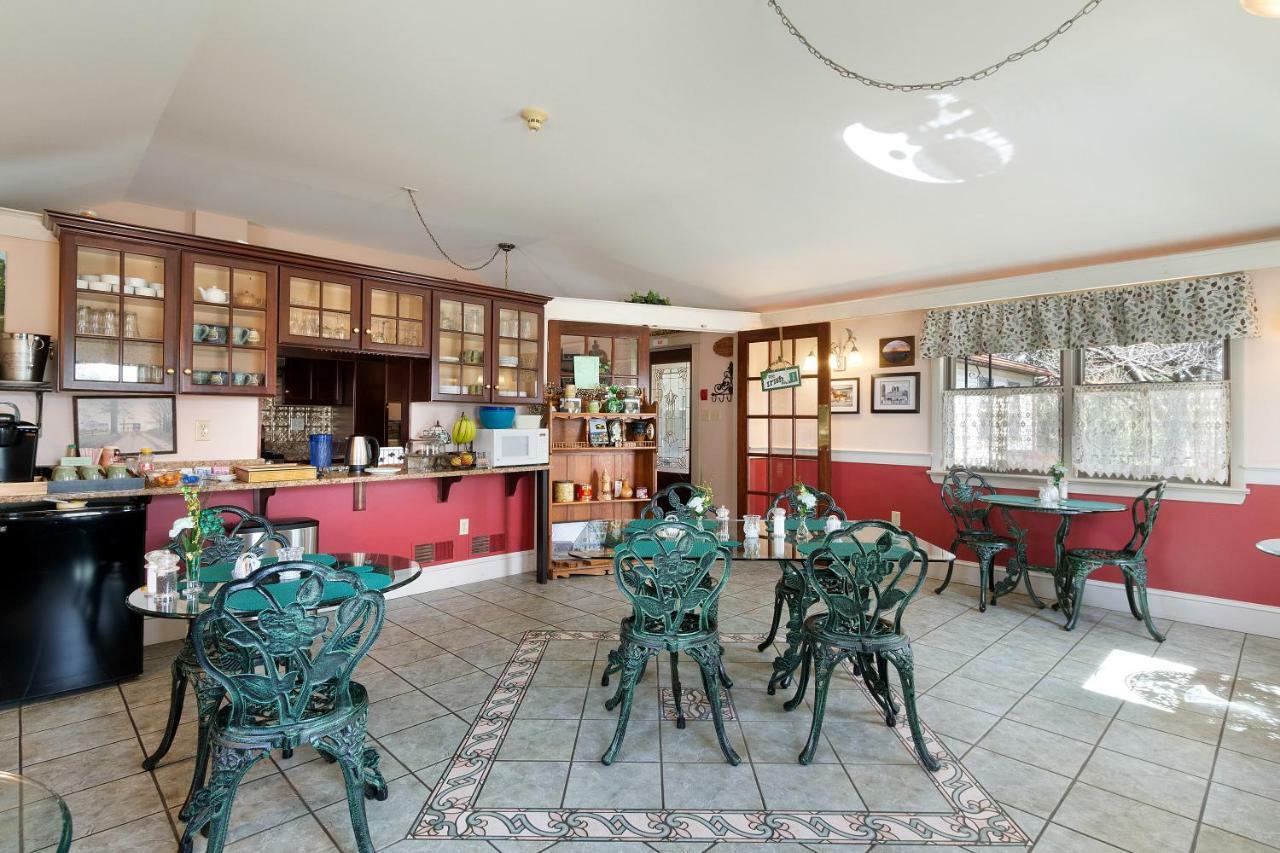 After Eight Bed And Breakfast 롱크스 외부 사진